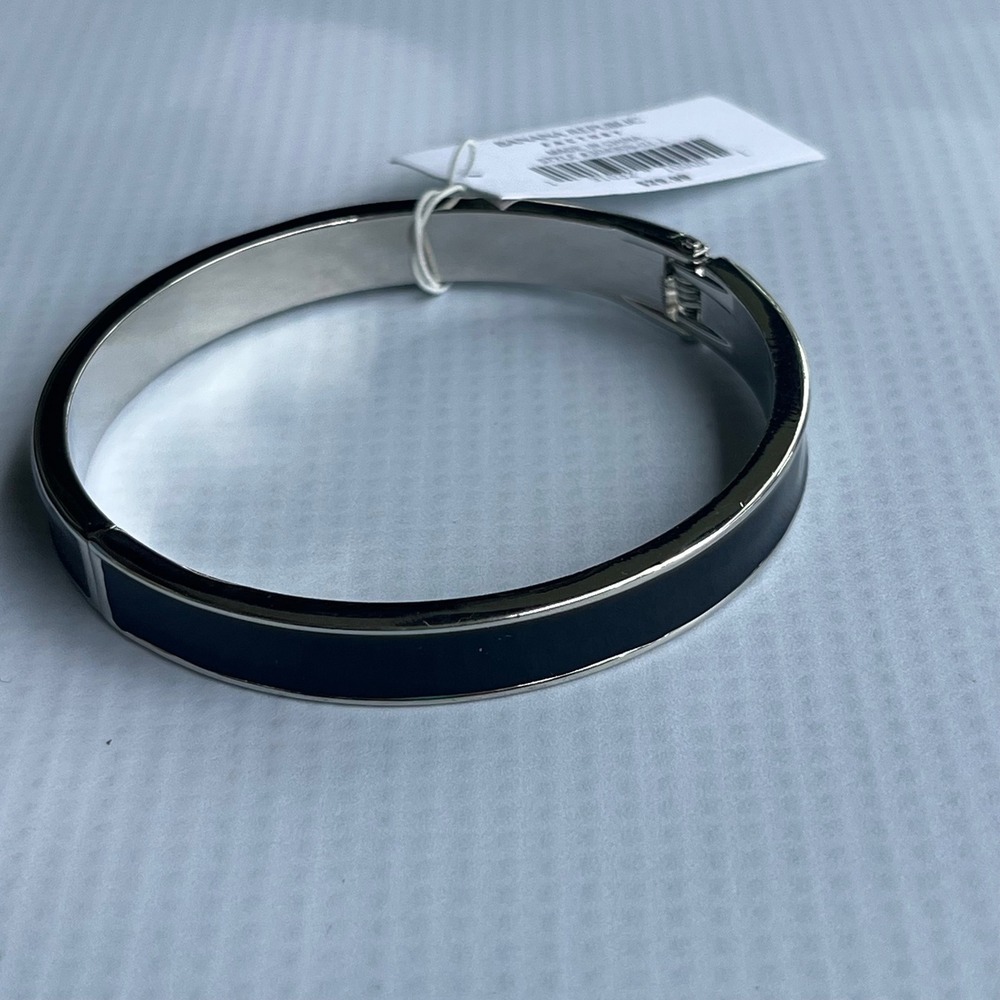 Banana Republic NEW Silver‎ Tone Black Enamel Hinged Bangle Bracelet Chic Preppy